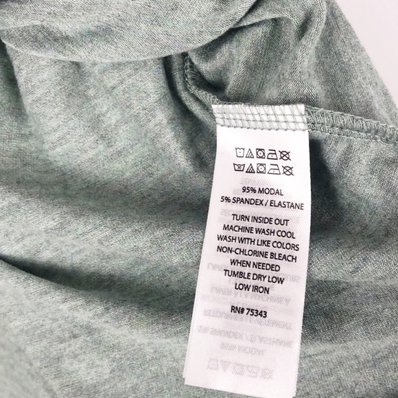 St. Tropez V-Neckline Shirt Tees Short Size XS - Picture 8 of 8